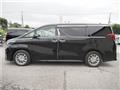 2022 Toyota Alphard Hybrid