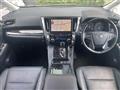 2022 Toyota Alphard Hybrid