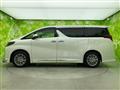 2022 Toyota Alphard Hybrid