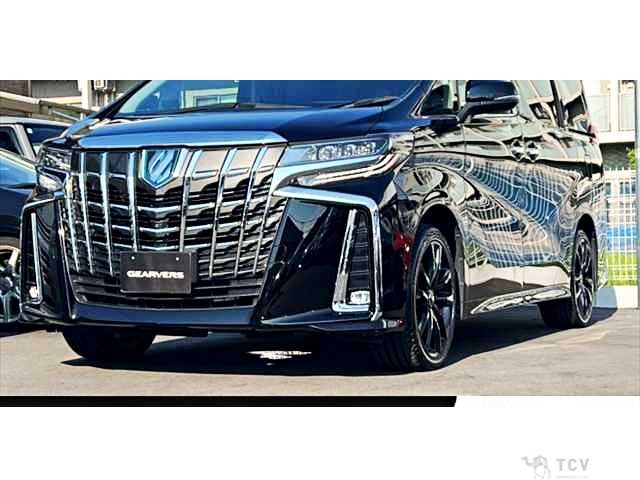2022 Toyota Alphard Hybrid