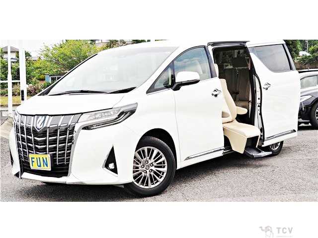 2022 Toyota Alphard Hybrid