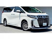 2022 Toyota Alphard Hybrid