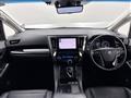 2022 Toyota Alphard Hybrid