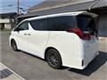 2022 Toyota Alphard Hybrid