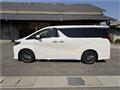 2022 Toyota Alphard Hybrid