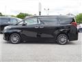 2022 Toyota Alphard Hybrid