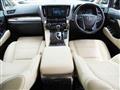 2022 Toyota Alphard Hybrid