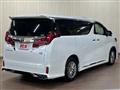2022 Toyota Alphard Hybrid
