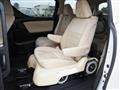 2023 Toyota Alphard Hybrid