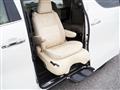 2023 Toyota Alphard Hybrid
