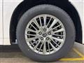 2023 Toyota Alphard Hybrid