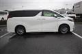 2023 Toyota Alphard Hybrid