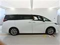 2023 Toyota Alphard Hybrid