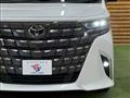 2023 Toyota Alphard Hybrid