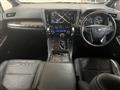 2023 Toyota Alphard Hybrid