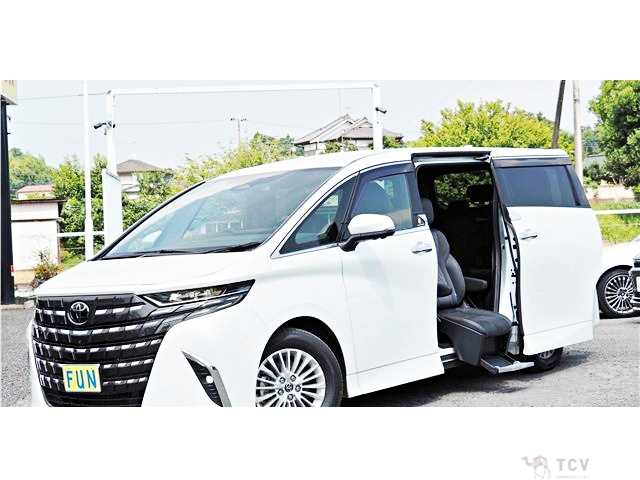 2023 Toyota Alphard Hybrid