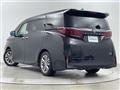 2023 Toyota Alphard Hybrid