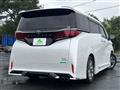 2023 Toyota Alphard Hybrid