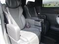 2023 Toyota Alphard Hybrid