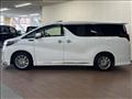2023 Toyota Alphard Hybrid