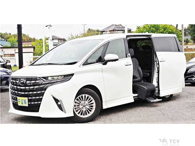 2023 Toyota Alphard Hybrid