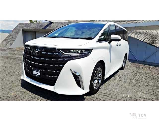 2023 Toyota Alphard Hybrid