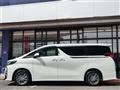 2023 Toyota Alphard Hybrid