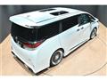 2023 Toyota Alphard Hybrid