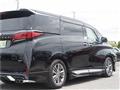 2023 Toyota Alphard Hybrid
