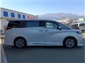 2023 Toyota Alphard Hybrid