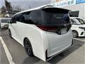 2023 Toyota Alphard Hybrid