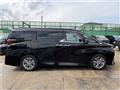 2023 Toyota Alphard Hybrid