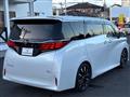 2023 Toyota Alphard Hybrid