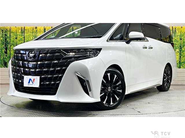 2023 Toyota Alphard Hybrid