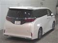 2023 Toyota Alphard Hybrid