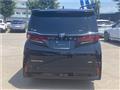 2023 Toyota Alphard Hybrid