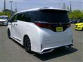 2023 Toyota Alphard Hybrid