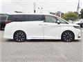 2023 Toyota Alphard Hybrid