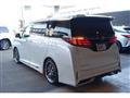 2023 Toyota Alphard Hybrid