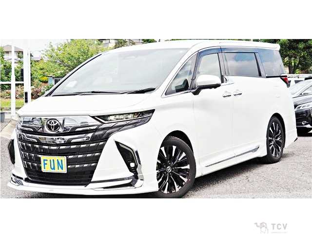 2023 Toyota Alphard Hybrid