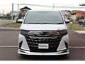 2023 Toyota Alphard Hybrid
