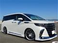 2023 Toyota Alphard Hybrid