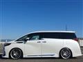 2023 Toyota Alphard Hybrid