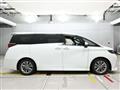 2024 Toyota Alphard Hybrid