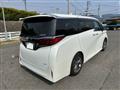 2024 Toyota Alphard Hybrid