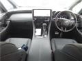 2024 Toyota Alphard Hybrid