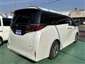 2024 Toyota Alphard Hybrid