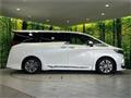 2024 Toyota Alphard Hybrid