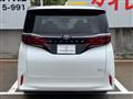 2024 Toyota Alphard Hybrid