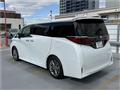 2024 Toyota Alphard Hybrid